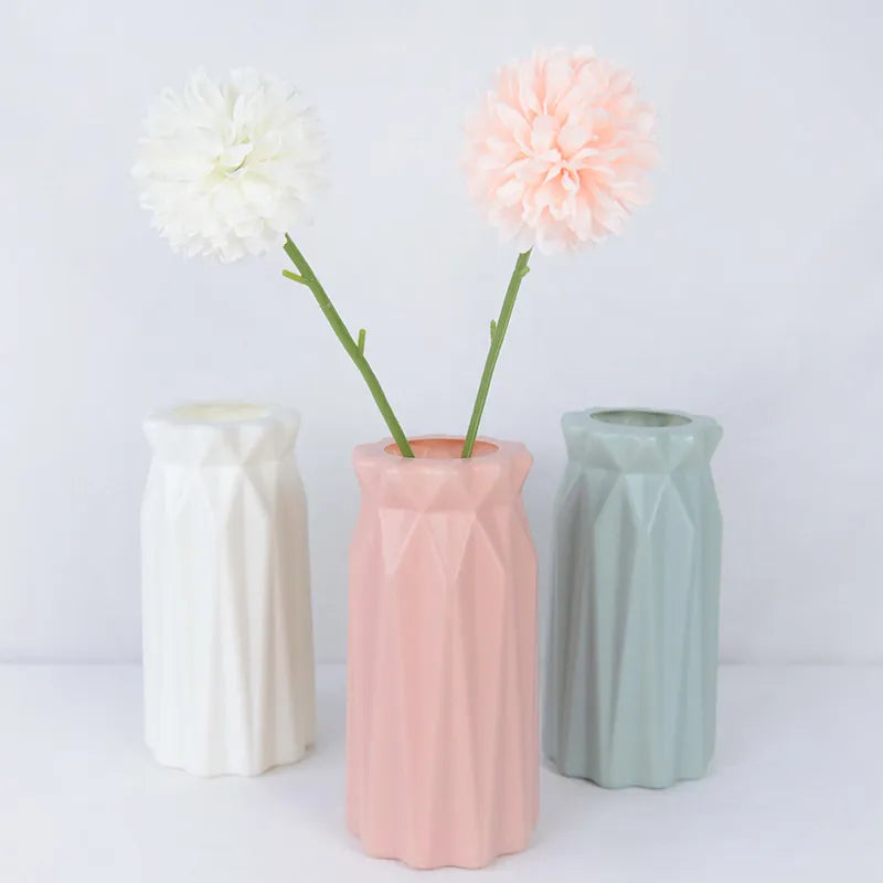 BlossomFusion Nordic Vase