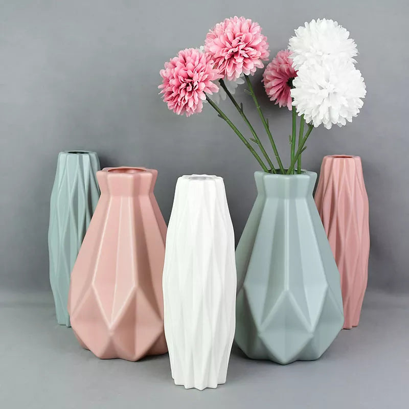 BlossomFusion Nordic Vase